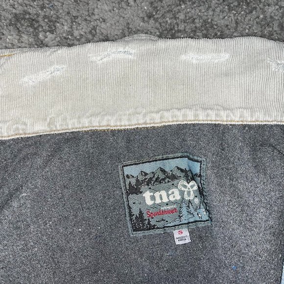 Distressed TNA Aritzia Light Coloured Denim Flannel Lined Jacket - Picture 3 of 4